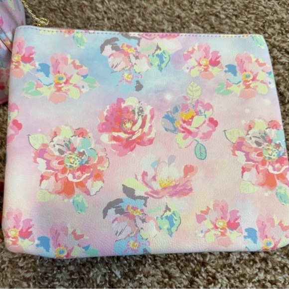 Betsey Johnson “CHARLI” Pink Floral Backpack with Zippered Pouch - NWT - Picture 6 of 6